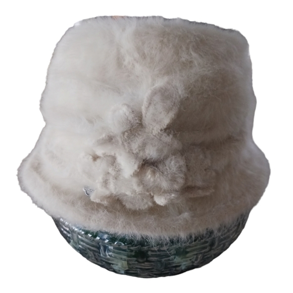 Seeberger Cream Colored Rabbit Hair Bucket Hat - Picture 11 of 16